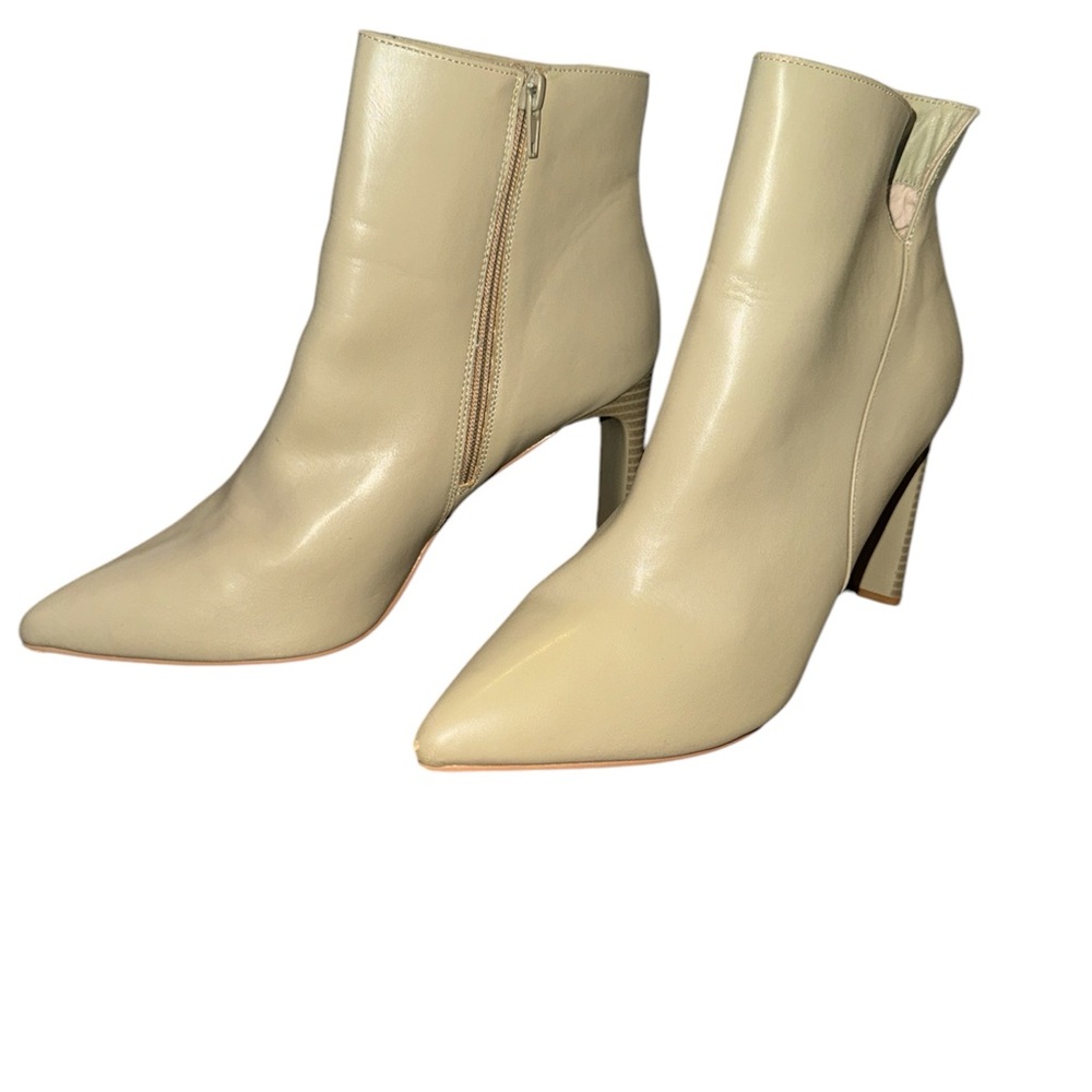 Halston Heritage Cream Heeled Boots with Heel